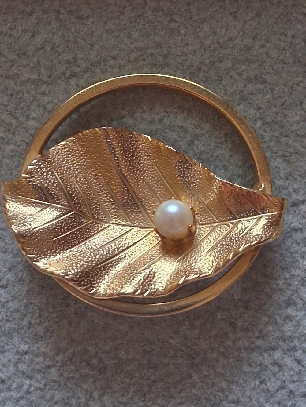 Gold Leaf Pearl Brooch - Women Jewelry